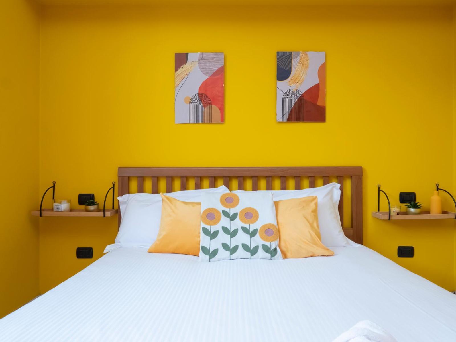 Xenia Apartments - Colorful Apartment In Fiera Area มิลาน ภายนอก รูปภาพ